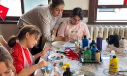 Kent Müzesi Taş Boyama Atölyesi'nde Renkli Anlar...