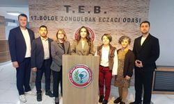 Esra Geyikli Başkanlık Görevine Resmen Başladı. Eczacı Odasında Nöbet Değişimi