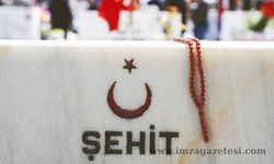 Ey Şehid Oğlu Şehid İsteme Benden Makber Sözleri Neler?