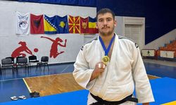 BEUN Öğrencisi Berat Hıdır’dan Balkan Şampiyonluğu!