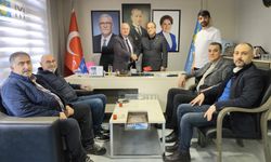 İyi Parti Zonguldak Teşkilatına Yeni Katılım...Taner Özdil Partiye Katıldı...