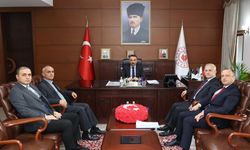 Vali Yardımcıları Valiye Brifing Verdi!