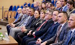 BEUN’da "Bir Şehir, Bir Üniversite, Birlikte Gelecek" Söyleşisi!