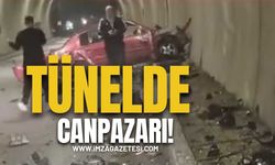 Zonguldak'ta Otomobil Duvara Çarptı, Motor Yerinden Koptu!