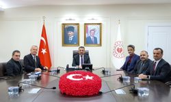 Valilikte Çaycuma Zirvesi!