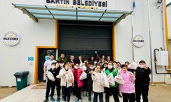 Bartın Belediyesi Halk Ekmek Fabrikasından Minik Öğrencilere Sıcak Ekmek!