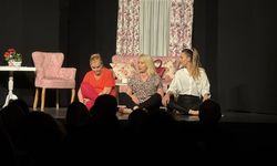 Nurseli İdiz, Nergis Kumbasar ve Kimya Gökçe Aytaç, Zonguldak'ta Hayranlarıyla Buluştu