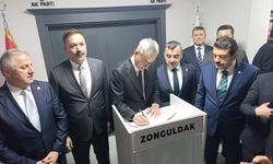 Sağlık Bakanı Memişoğlu AK Parti'yi ziyaret etti