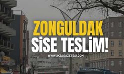 Zonguldak Sisle Kaplandı! Görüş Mesafesi 5 Metreye Kadar Düştü!