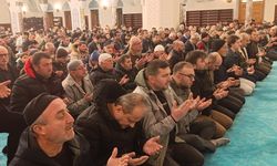 Zonguldak’ta Berat Kandili Coşkusu: Camiler Dolup Taştı, Dualar Semaya Yükseldi