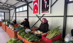 Komşuda Semt Pazarı Hizmete Açıldı!