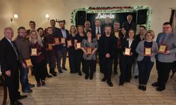 Zonguldak Tabip Odası Mesleğine Uzun Yıllarını Veren Hekimleri Onurlandırdı
