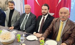 İYİ Parti Genel Başkan Yardımcısı Cenk Özatıcı Ereğli’de: Kadınlara Karanfil Dağıttı, İftar Programına Katıldı