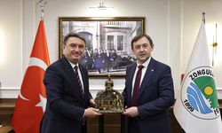 Tataristan’dan Gelen Heyet Başkan Erdem’i Ziyaret Etti