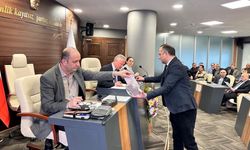 Kardeş Kardeş Seçildiler!