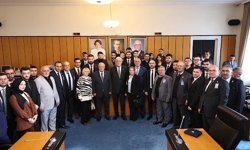 İYİ Partili Gençler TBMM’de ...