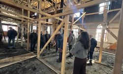 Komşudaki Yanan Camiye Restorasyon!