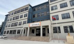 Mersin’de Ne Oldu? Lisede Silahlı Öğrenci Yakalandı Mı?