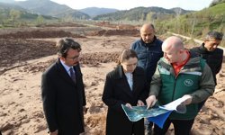 Vali Derelerde İncelemelerde Bulundu!