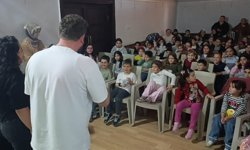 Kilimli’de 23 Nisan Coşkusu Halkevi’nde Çocuklarla Buluştu