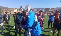 Zonguldak’ta Yeşil Sahada Çifte Mutluluk