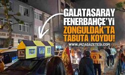 Galatasaray Taraftarı Fenerbahçe'yi Tabuta Koydu