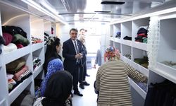 Tahsin Erdem Açık Dükkan Otobüsünü Ziyaret Etti