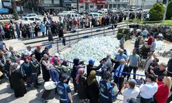 Ereğli Belediyesi, 350 Bin Ata Tohumu Fidesini Halka Ücretsiz Dağıttı