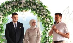 Mutluluğa İlk Adım: Ravza Nur ve Yasin Çifti Görkemli Bir Törenle Nişanlandı