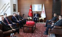 Vali Hacıbektaşoğlu, Sağlık Bakanlığı Müfettişlerini Kabul Etti