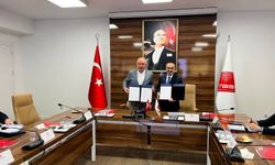 Gökçebey Belediyesi'ne Büyük Destek! TBB ve İBB İle İş Makinesi Protokolü İmzalandı!