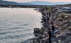 Zonguldak’ta Karadan Olta İle Balık Avlamak Yasaklandı!