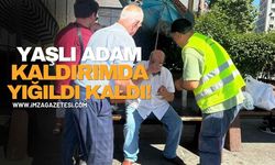 Kaldırımda Yere Yığılan Yaşlı Adam İçin Seferber Oldular