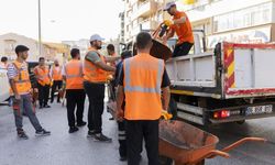 Zonguldak Belediyesi Bahçelievler Mahallesinde Kapsamlı Temizlik ve Çevre Düzenleme Çalışması Yaptı