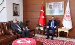 Almanya Essen Büyükşehir Belediye Başkanı Özel Temsilcisi Muhammet Balaban’dan Vali Osman Hacıbektaşoğlu’na Ziyaret