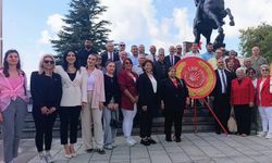 Zonguldak’ta Alternatif Törenle Zafer Bayramı Coşkusu ve Siyasette Sürpriz Dönüş