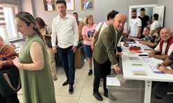 Devrim Dural Mahalle Delegeleri Seçimi’nde Oyunu Kullandı
