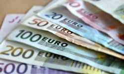 Euro Neden Düşüyor? 23 Eylül