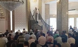 Cuma Hutbesinden Tüm İnsanlığa Tarihi Çağrı: "Birbirinizden Nefret Etmeyin, Birbirinize Haset Etmeyin"