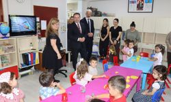 Okula Merhaba Diyen Minik Yüreklerin Heyecanına İl Müdürü Ortak Oldu