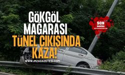 Gökgöl Mağarası Tünel Çıkışında Kaza. Otomobil Refüjü Aşarak Yoldan Çıktı