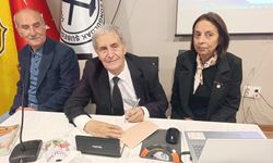 Efsane Eğitimci Şükür Kargıdan “Tatlı Tuzlu Anılar” Kitabını Okurlarıyla Buluşturdu