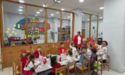 Cumhuriyet Coşkusu Oyuncak Müzesi’nde Çocuklarla Buluştu