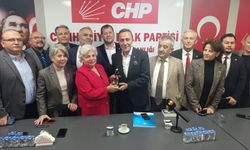 Berhan Şimşek'ten Temiz Siyaset Çıkışı:  ​Siyasetin Kirlenen Yüzü Ve Yeni Arayışlar