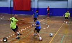 Zonguldak'ta Salonda Tempo Yükseliyor: Kamu Spor Oyunları'nda Futsal Heyecanı!