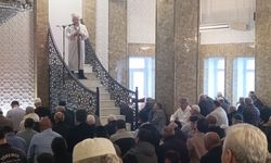 Diyanet'ten Cuma Hutbesinde Kritik Aile ve Ekran Uyarı