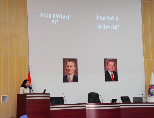 "İnsan Hakları Günü" sebebiyle konferans düzenlendi!