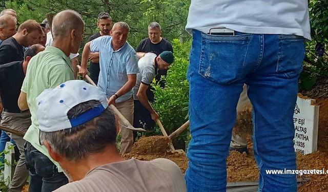 Zonguldak'ta gazete dağıtım elemanının baba acısı...