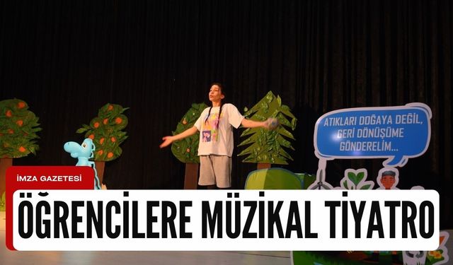 İlkokul öğrencilerine müzikal tiyatro...