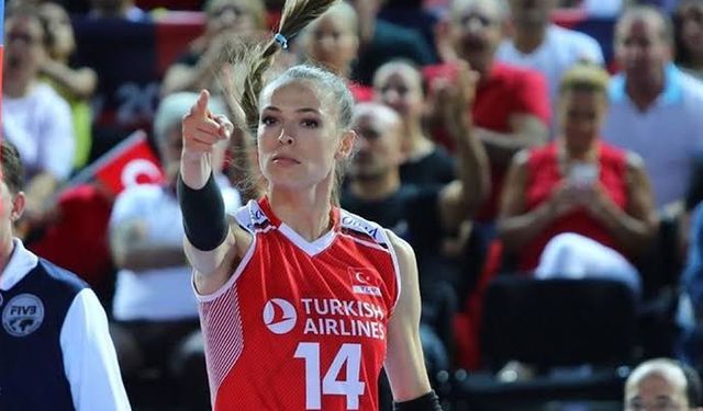 Milli voleybolcu Eda Erdem’in heykeli için çalışmalar başladı!